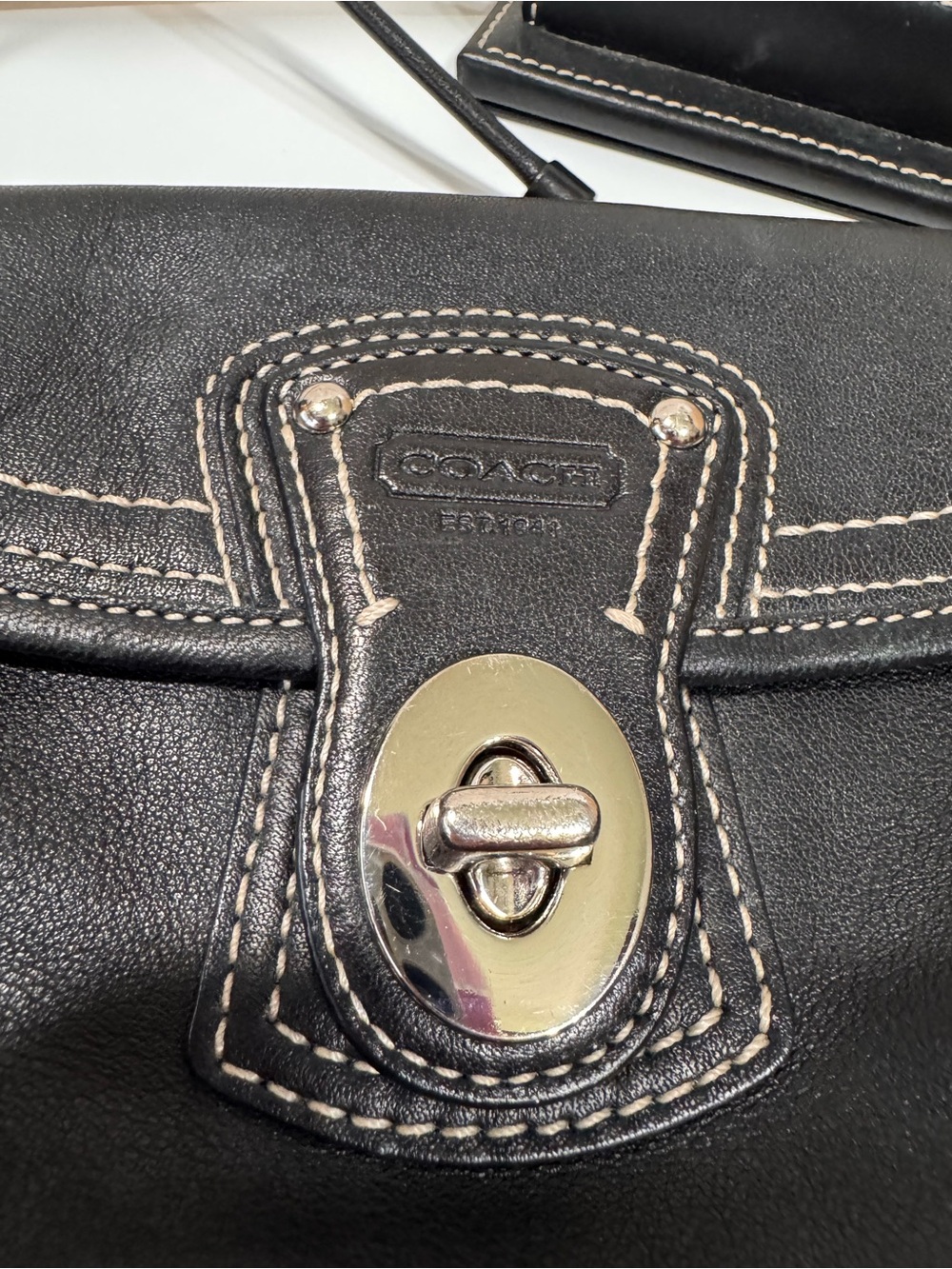 Coach Legacy Y2K Turnlock Leather Wristlet - Picture 8 of 9